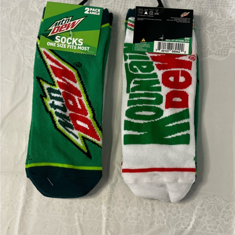 Mountain Dew Logo Socks - Green and White